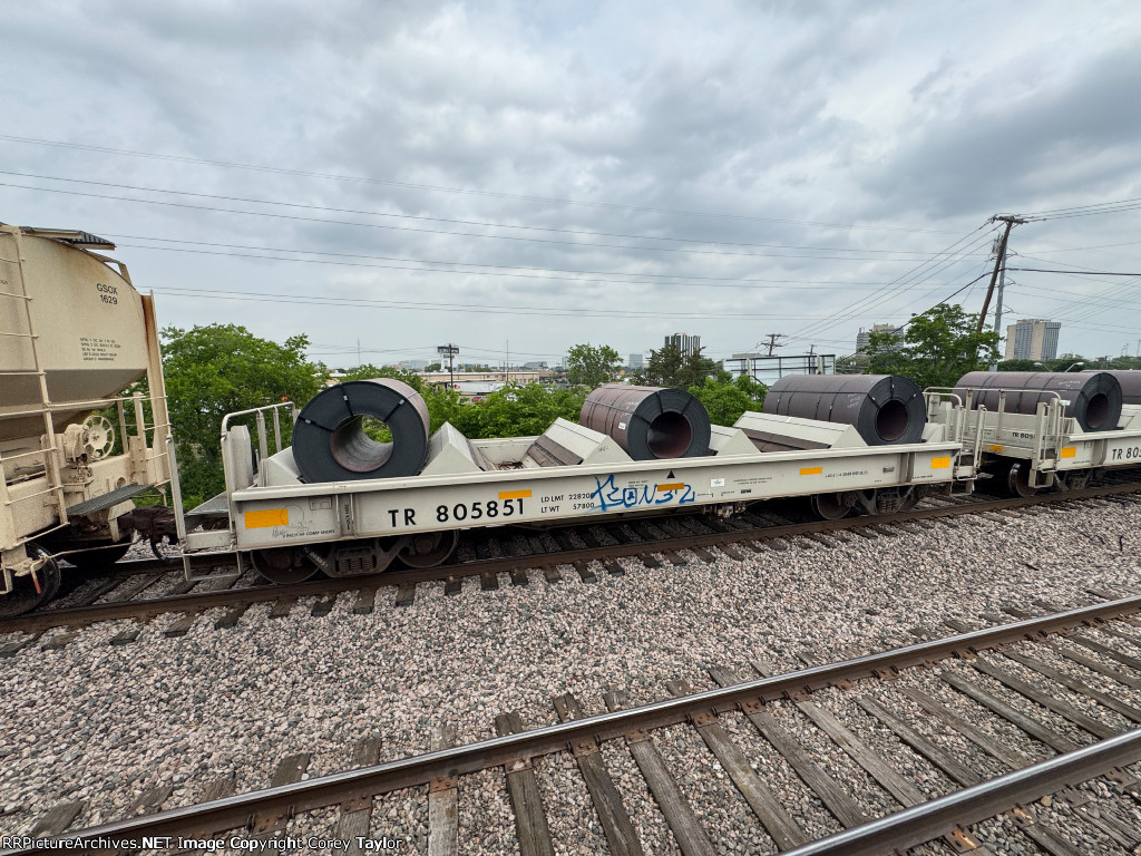 TR 805851